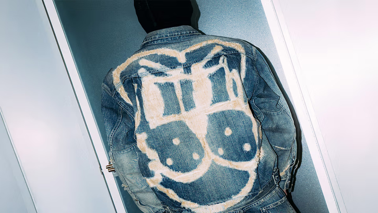 NEIGHBORHOOD Gandeng Seniman Grafiti CHITO dalam Koleksi Busana Bernuansa Street Art