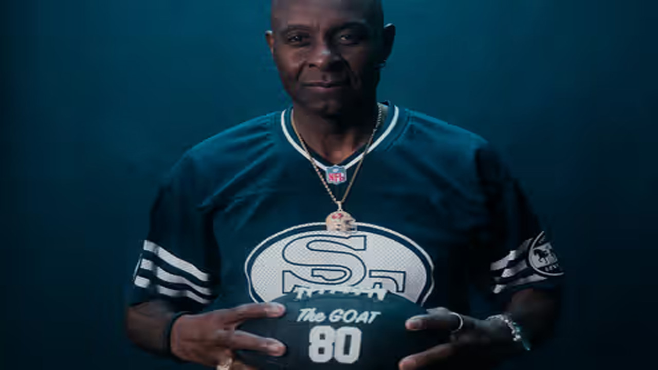 Kolaborasi Levi’s® x Mitchell & Ness Hadirkan Koleksi “Home Turf” Bernuansa Nostalgia 49ers