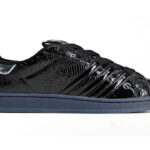 Sp5der x adidas Superstar "Black": Kolaborasi Young Thug dengan Desain High-Gloss Hitam yang Mewah